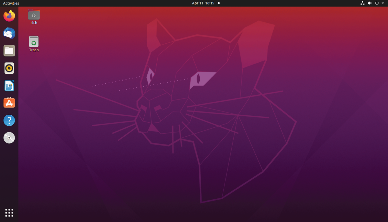 Snapshot of a GNOME 3 desktop on an Ubuntu Linux system.