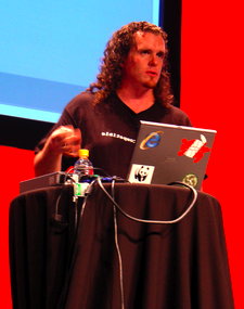 Chris Wilson presenting at Web Directions South 2007
