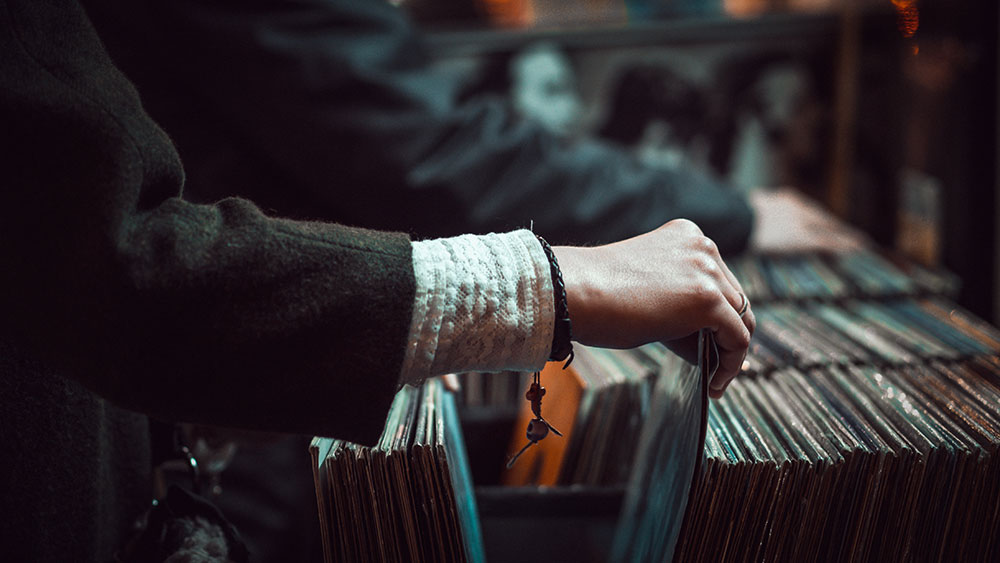 A customer buying records